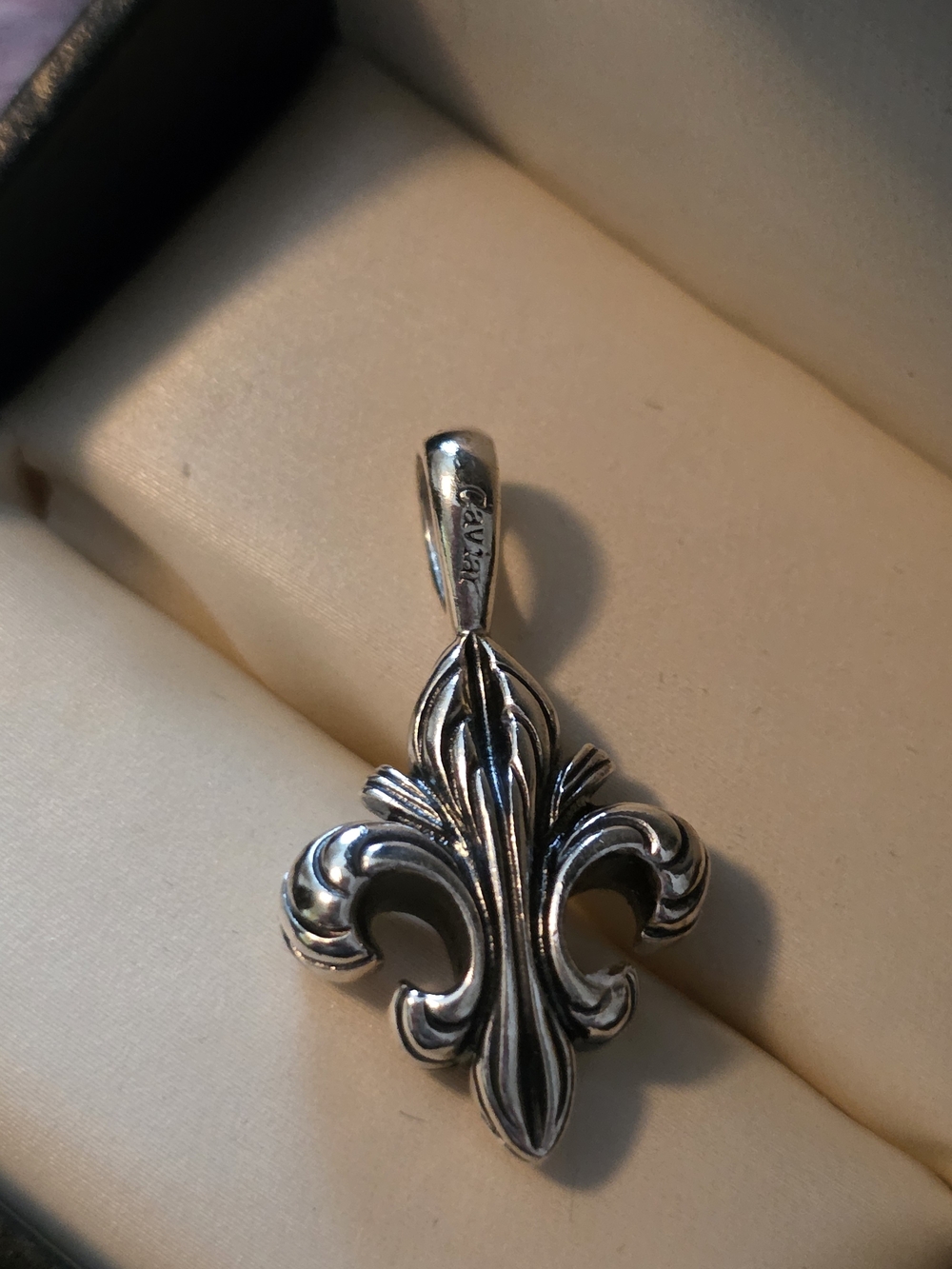 Sterling Silver Fleur-de-Lis Pendant Necklace